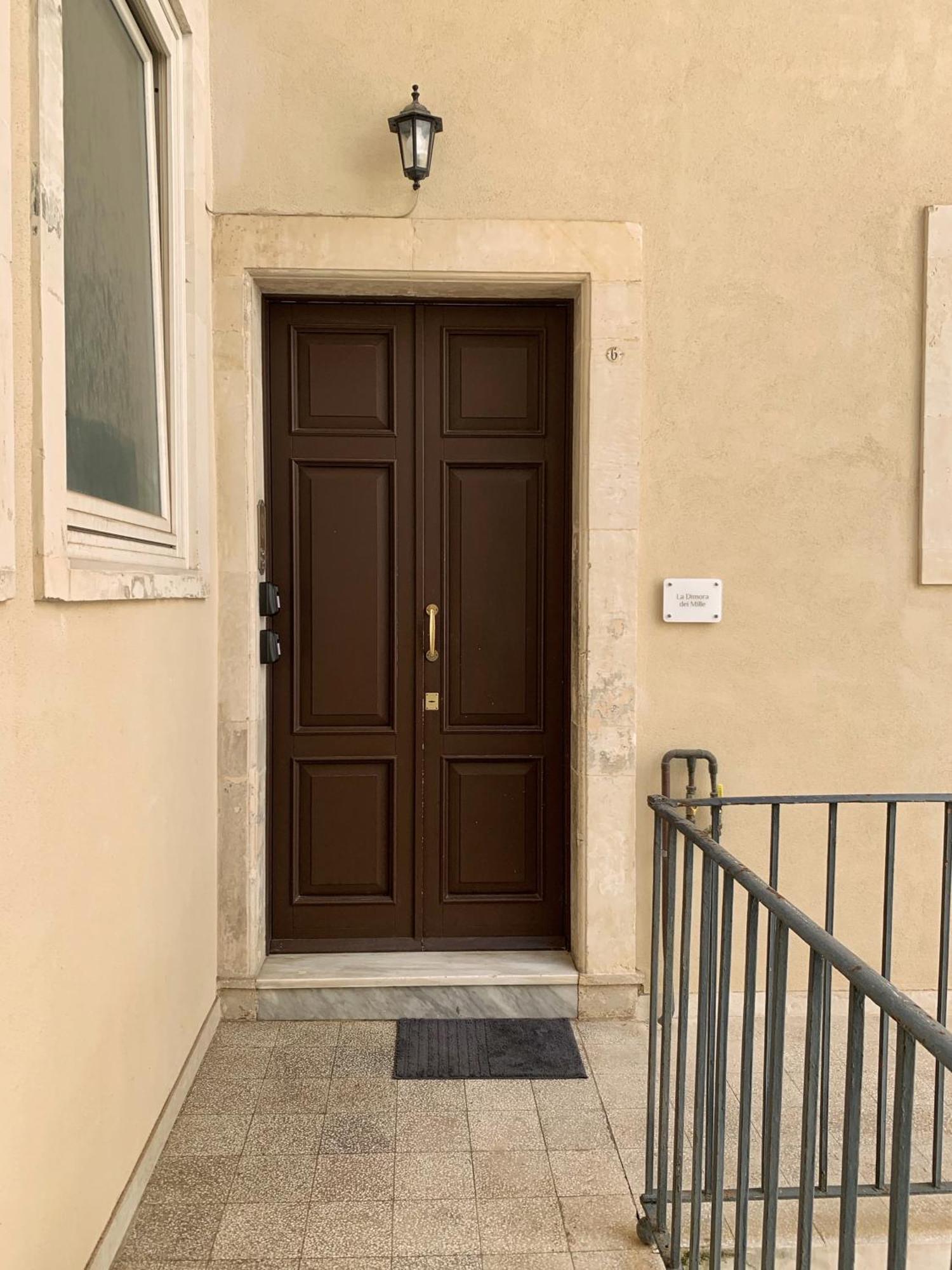 La Dimora Dei Mille Apartment Сиракуза Екстериор снимка